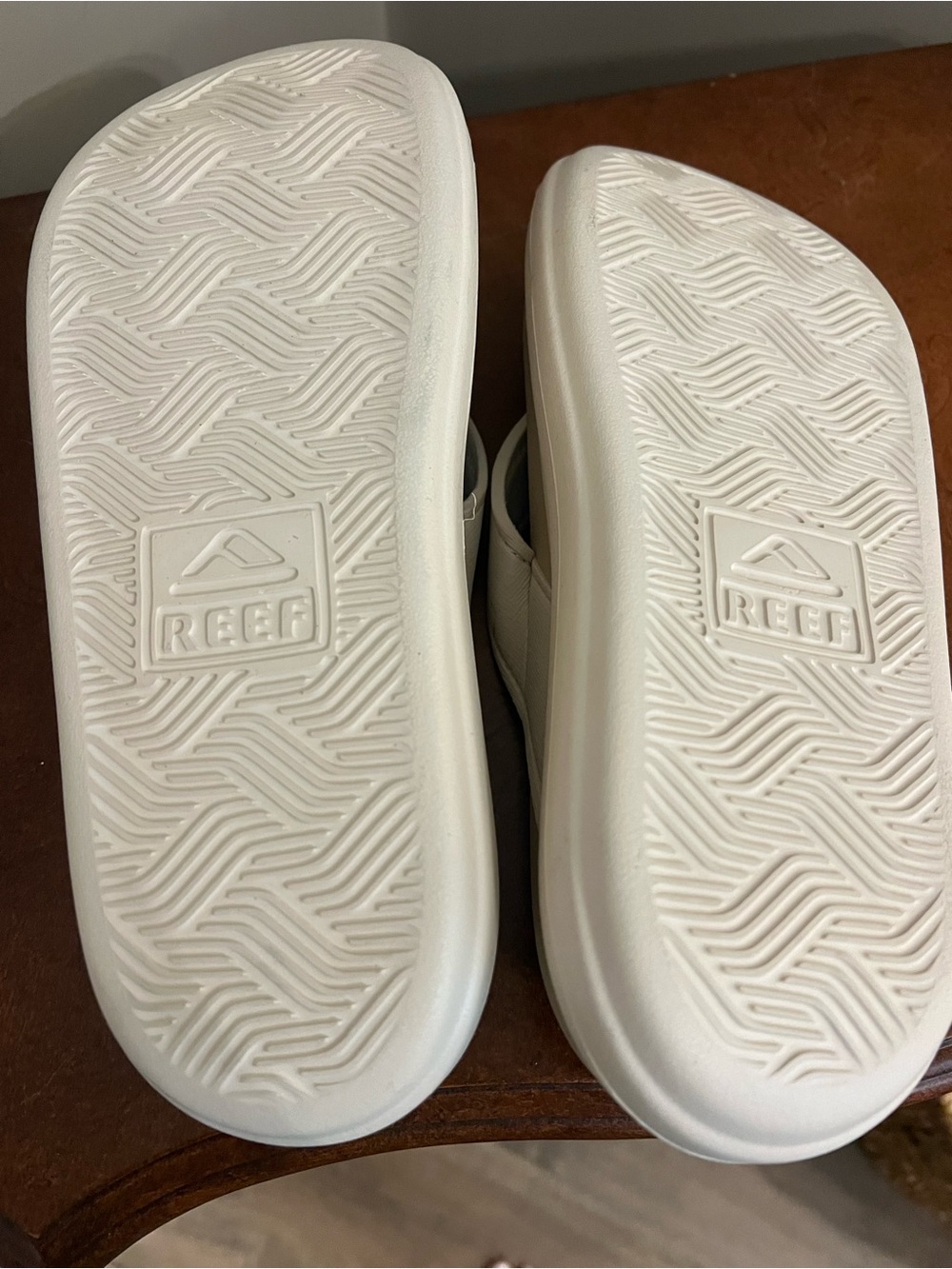 Reef Women's Foam Cushion Flip Sandals in Cream and Tan - Picture 2 of 3